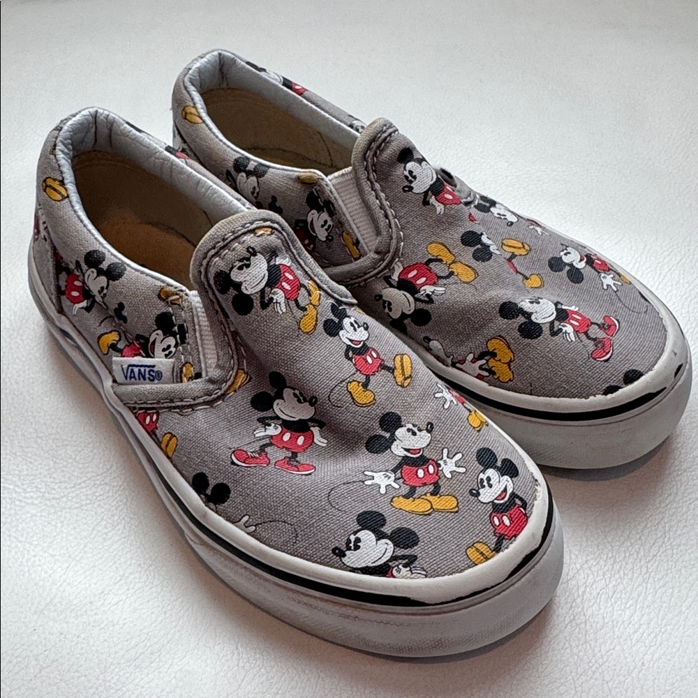 RARE Vans Shoes x Disney Mickey Mouse Classic Slip-On Sneakers, size 12 kids